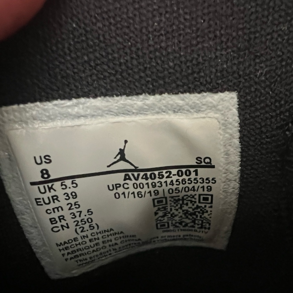 Nike Women’s Jordan 1 Nova XX ‘Black’ - Picture 3 of 4